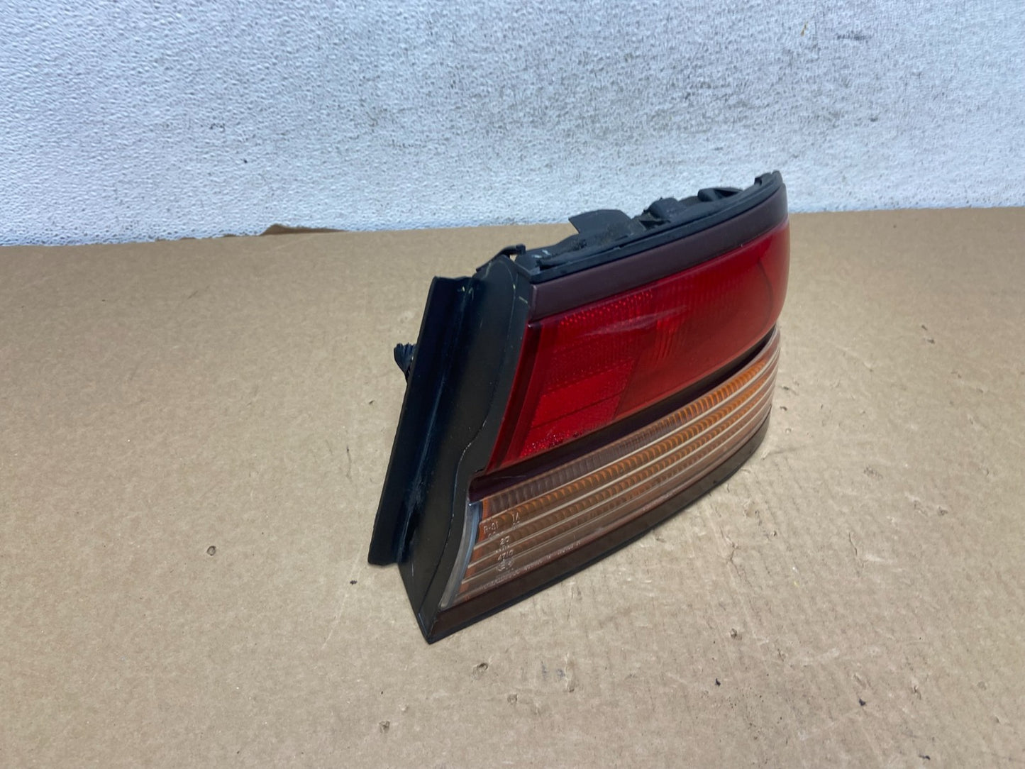 1996 - 1997 Infiniti i30 Right Passenger Rh Side Tail Light AF7341 DG2