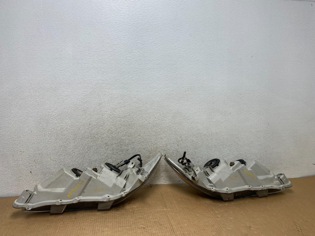 2010 - 2011 Toyota Camry Left+Right Halogen Headlights AI6963 DW10