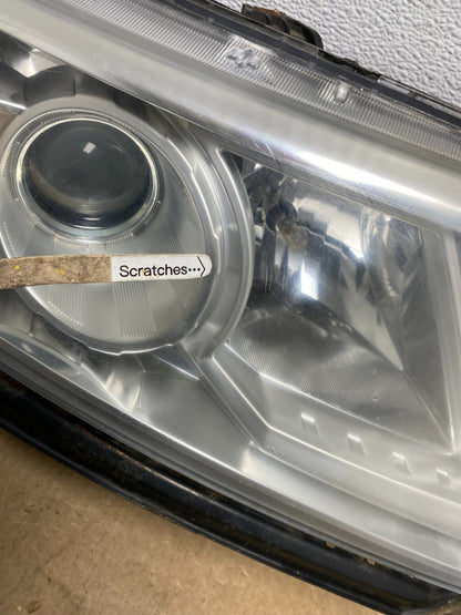 2011 to 2013 Honda Odyssey Front Right Passenger Headlight Halogen AC1204 DW3