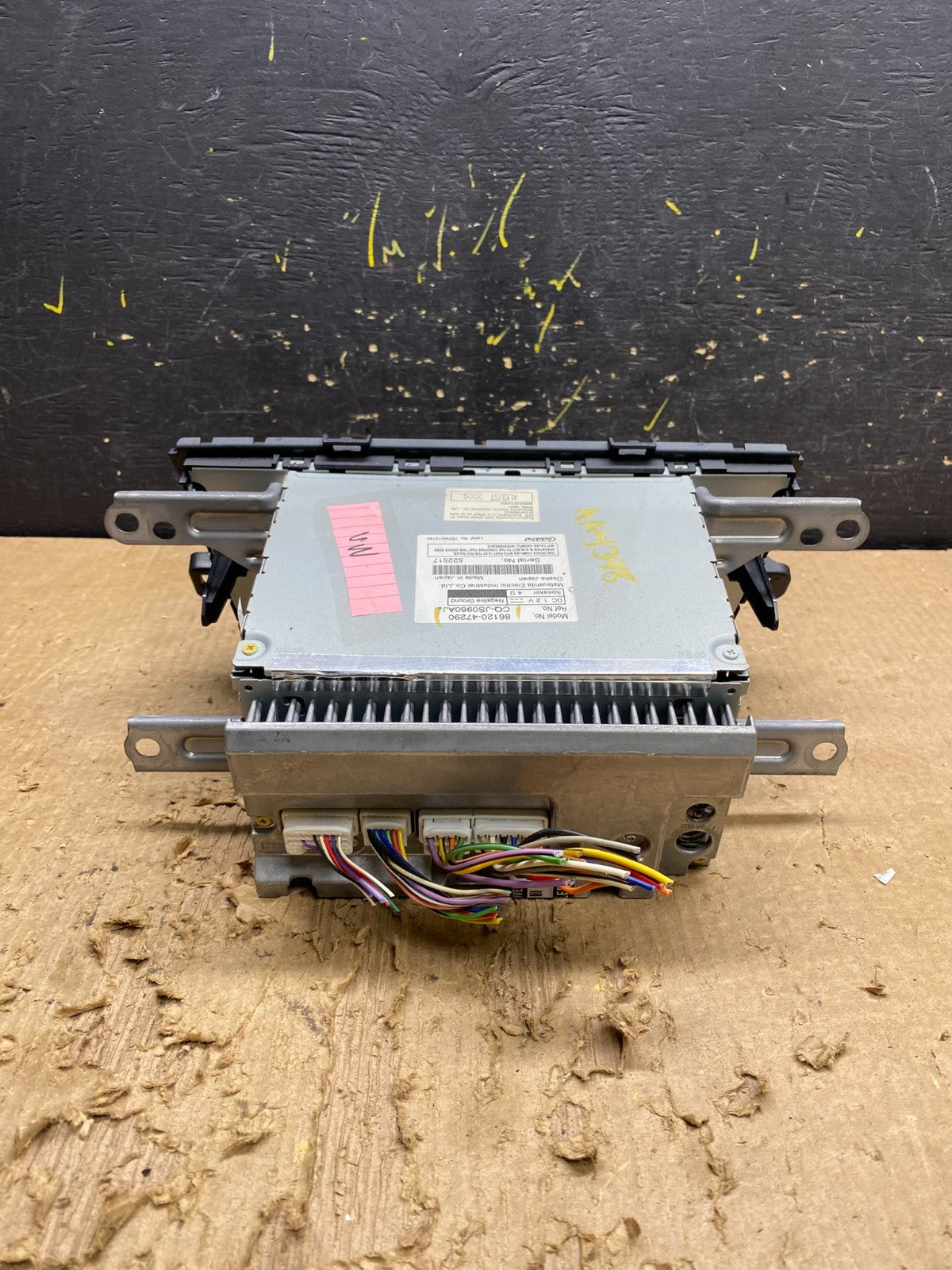 2010 to 2011 Toyota Prius Radio Stereo Receiver Aux Disc CD Player OEM AA4398 DG3