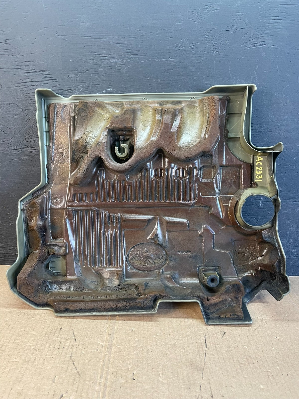 2008 to 2010 Toyota Highlander Top Engine Cover Lid AC2331 DG4