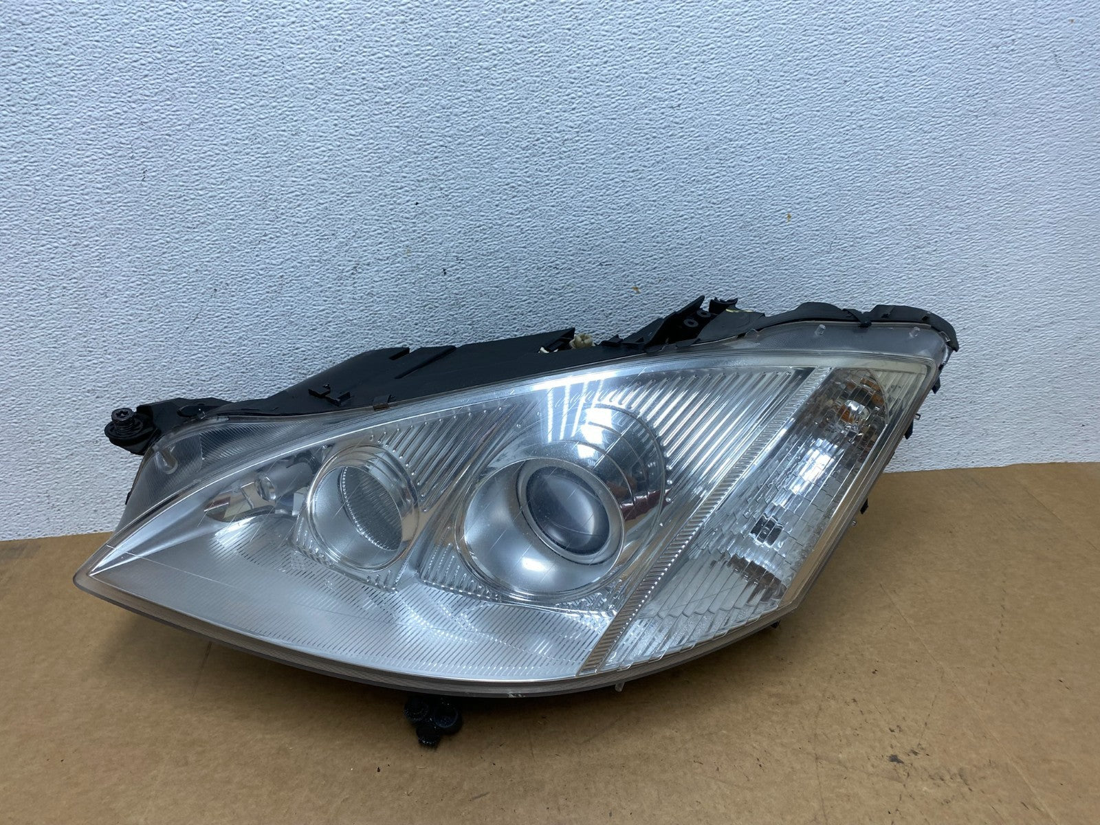 Xenon HID 2007 to 2009 Mercedes S-Class Left Driver LH Headlight AE3032 DW0