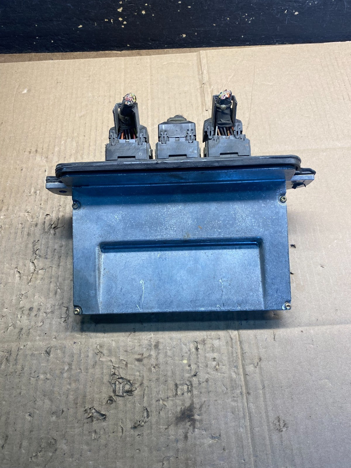 2005 Ford Explorer 4.0L Engine Control Computer 5l2a-12a650-kb AA7477 DG1