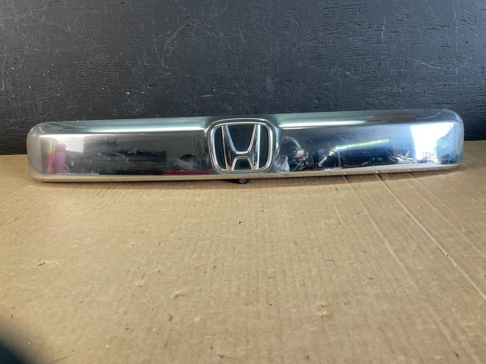2009-2015 Honda Pilot Tailgate Trunk Handle Bezel Molding Camera AD0298 DG0