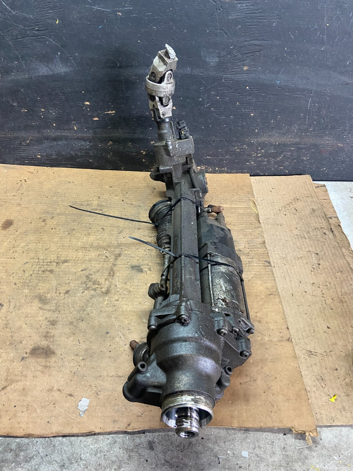 12-18 BMW F22 F30 F32 2/3/4 Series AWD Steering Rack & Pinion 6859309 R20543