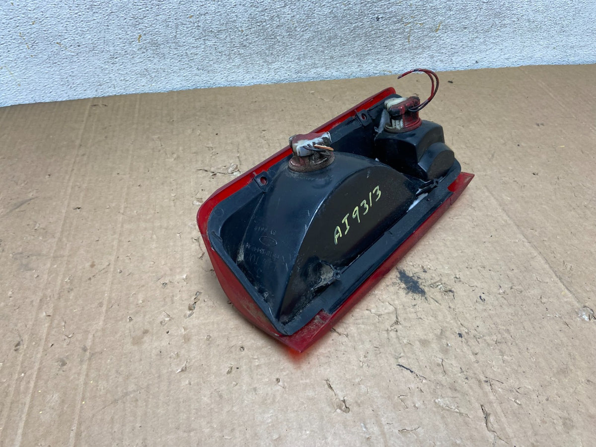 1989 to 1996 Ford F150 F-150 Left Driver LH Side Tail Light AI9313 DW5
