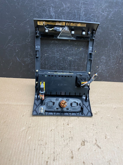 2004 to 2008 Ford F150 Radio Climate Dash Bezel Surround Black ac6695 DG4