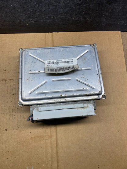 2001-2002 Silverado Tahoe Engine Computer Module 12200411 ECM ECU AI9997 DW0