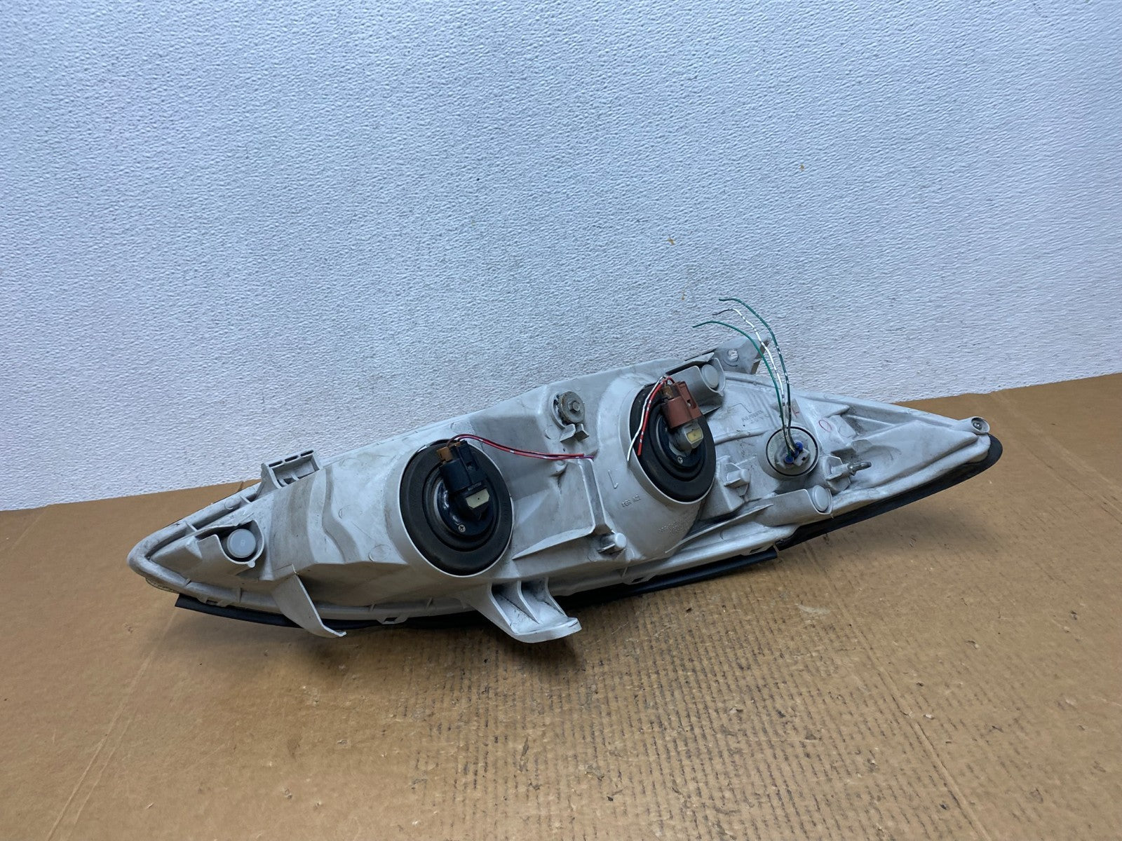 2002 2003 2004 Toyota Camry Left Driver Lh Side Halogen Headlight AE1305 DW5