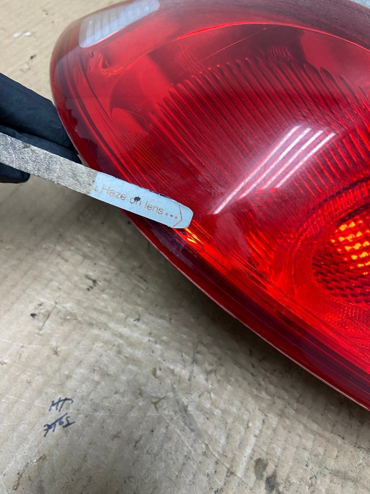 2006 - 2009 Pontiac G6 Coupe Right Passenger RH Side Tail Light AI8312 LK4