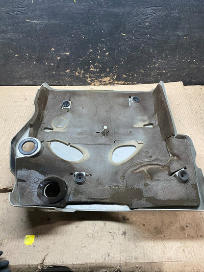 2004 to 2007  Cadillac CTS4.2L Plastic Engine Cover Shield OEM x8196 DG5