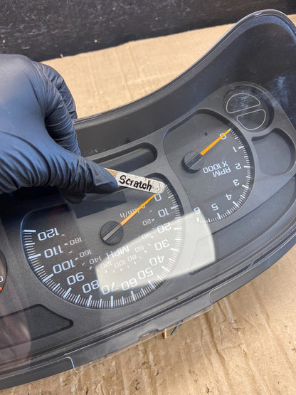 2003 to 2006 Chevrolet Silverado Yukon Cluster Gauge Speedometer AE2014 DG3