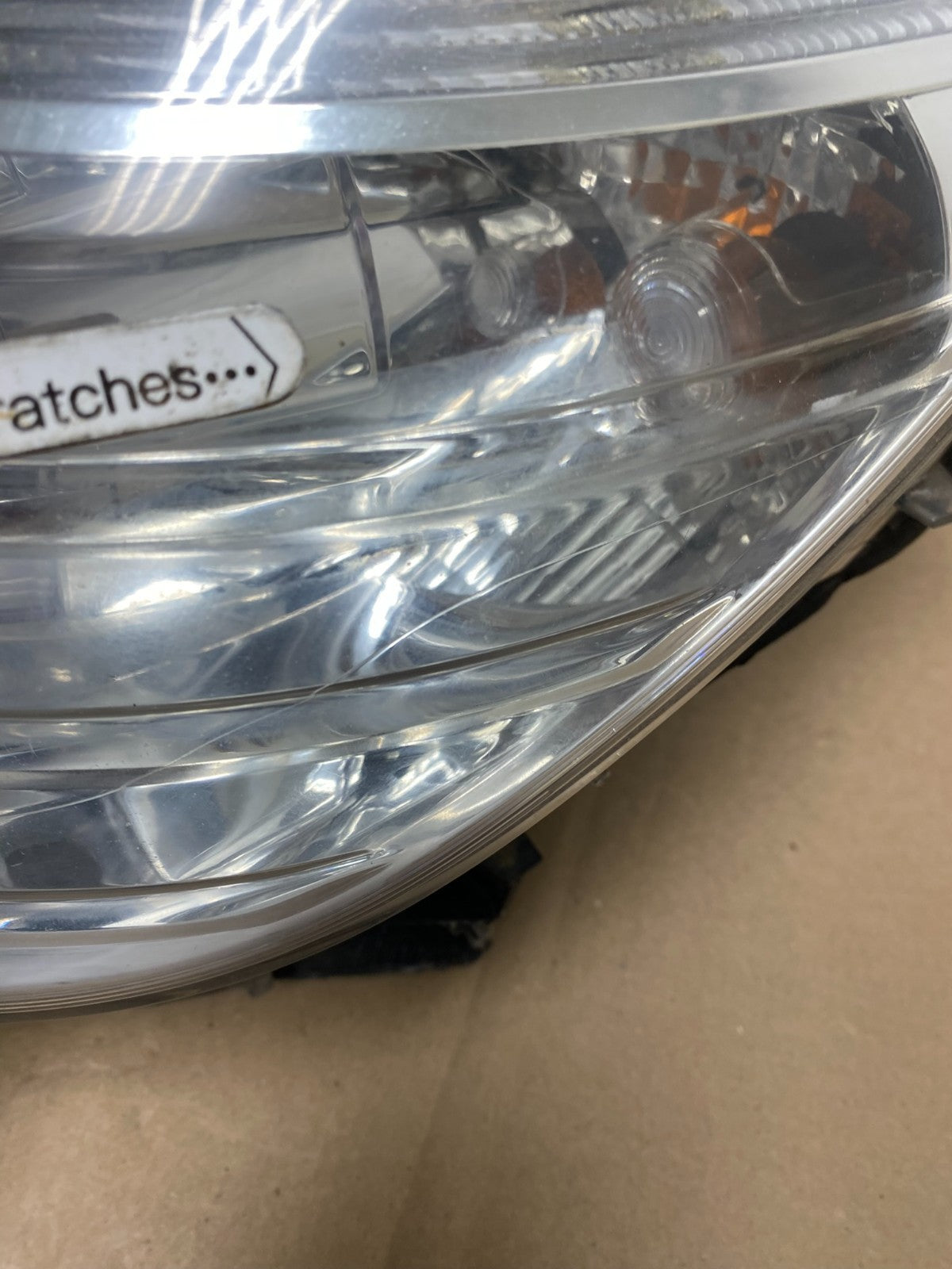 2008-2011 Mercedes C-Class C350 C300 Left Driver Halogen Headlight AE4852 DW3