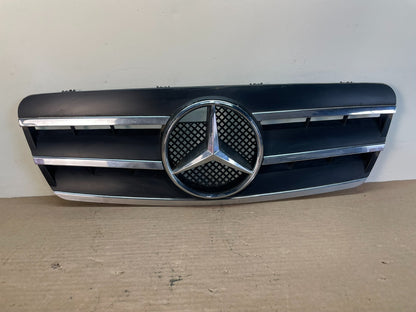 1998 to 2002 Mercedes CLK55 W208 Front Grill Grille AF85150