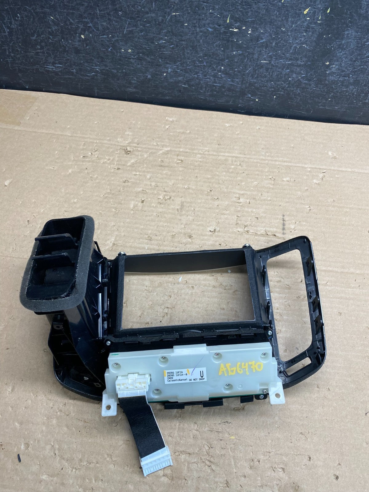 2007 - 2015 Infiniti G35 G37 Radio Player Screen Panel Bezel AG6470 DG3