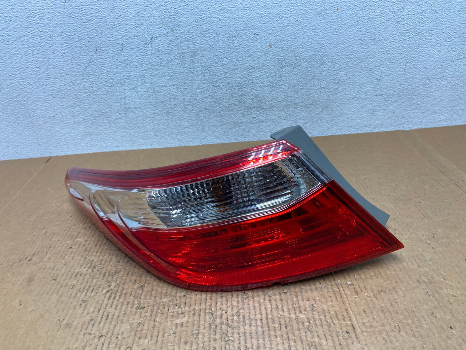 2015 2016 2017 Toyota Camry Left Driver LH Side Tail Light AE2782 LK0
