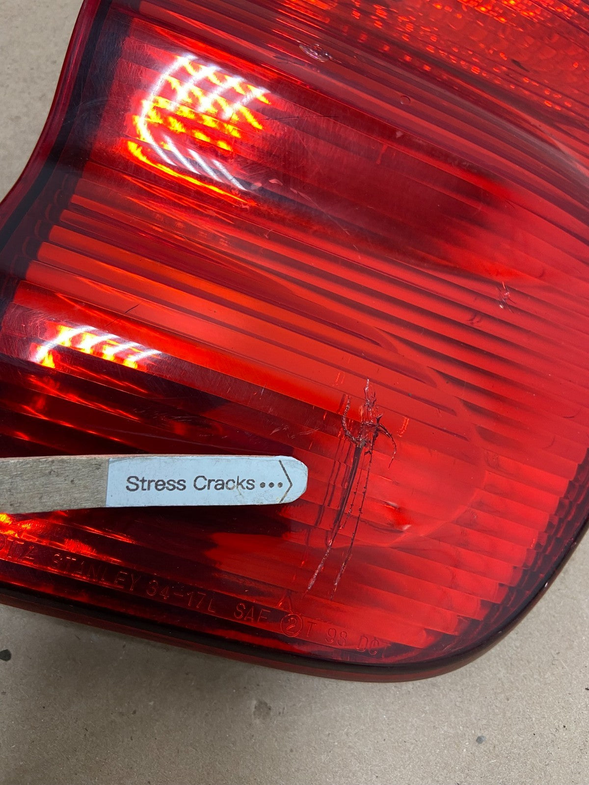 2001- 2004 Toyota Sequoia Driver Left Side Tail light Inner AG6606 DW4