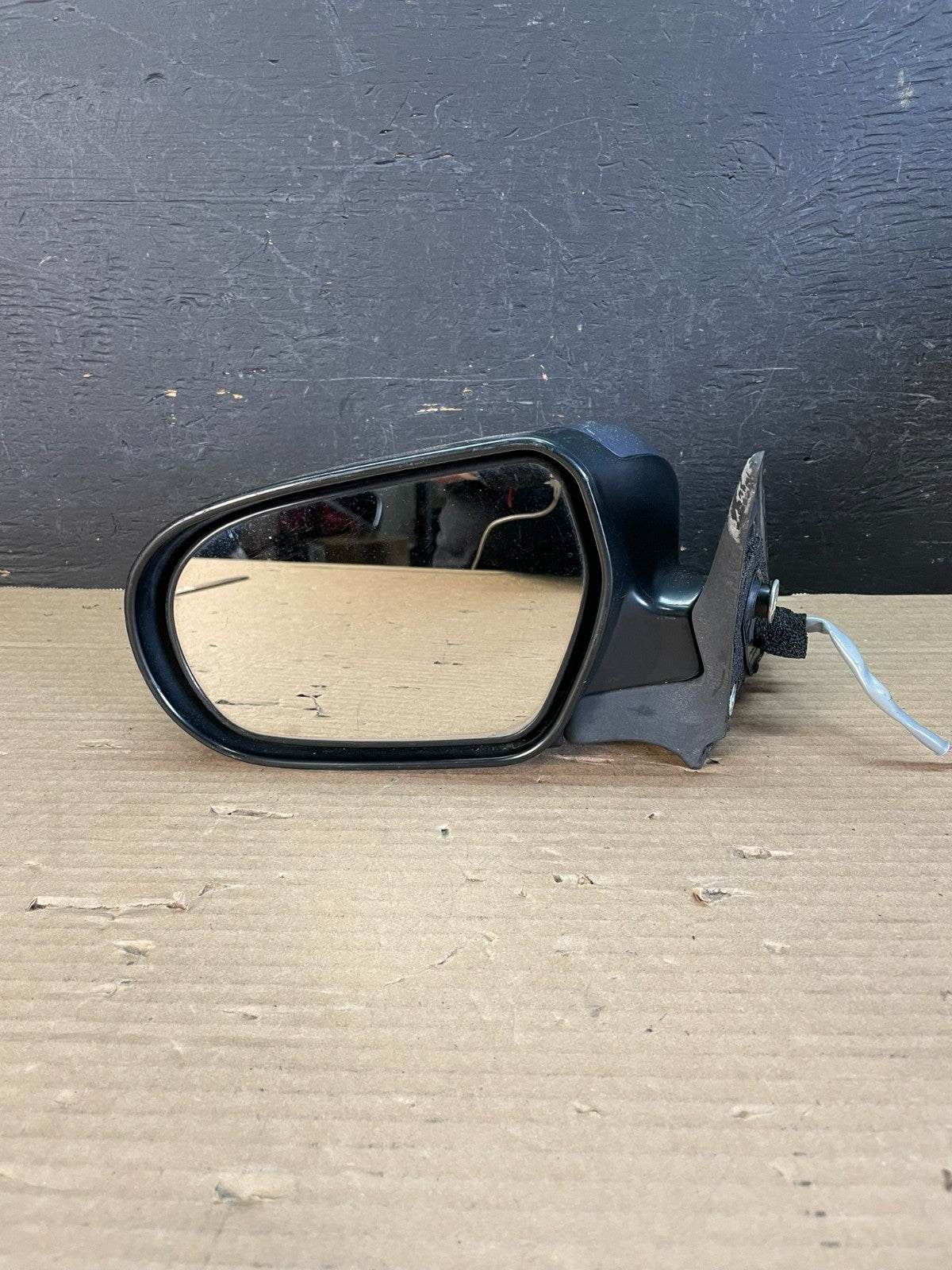 2005-2009 Subaru Legacy Outback Left Driver Side Door Mirror AF33638
