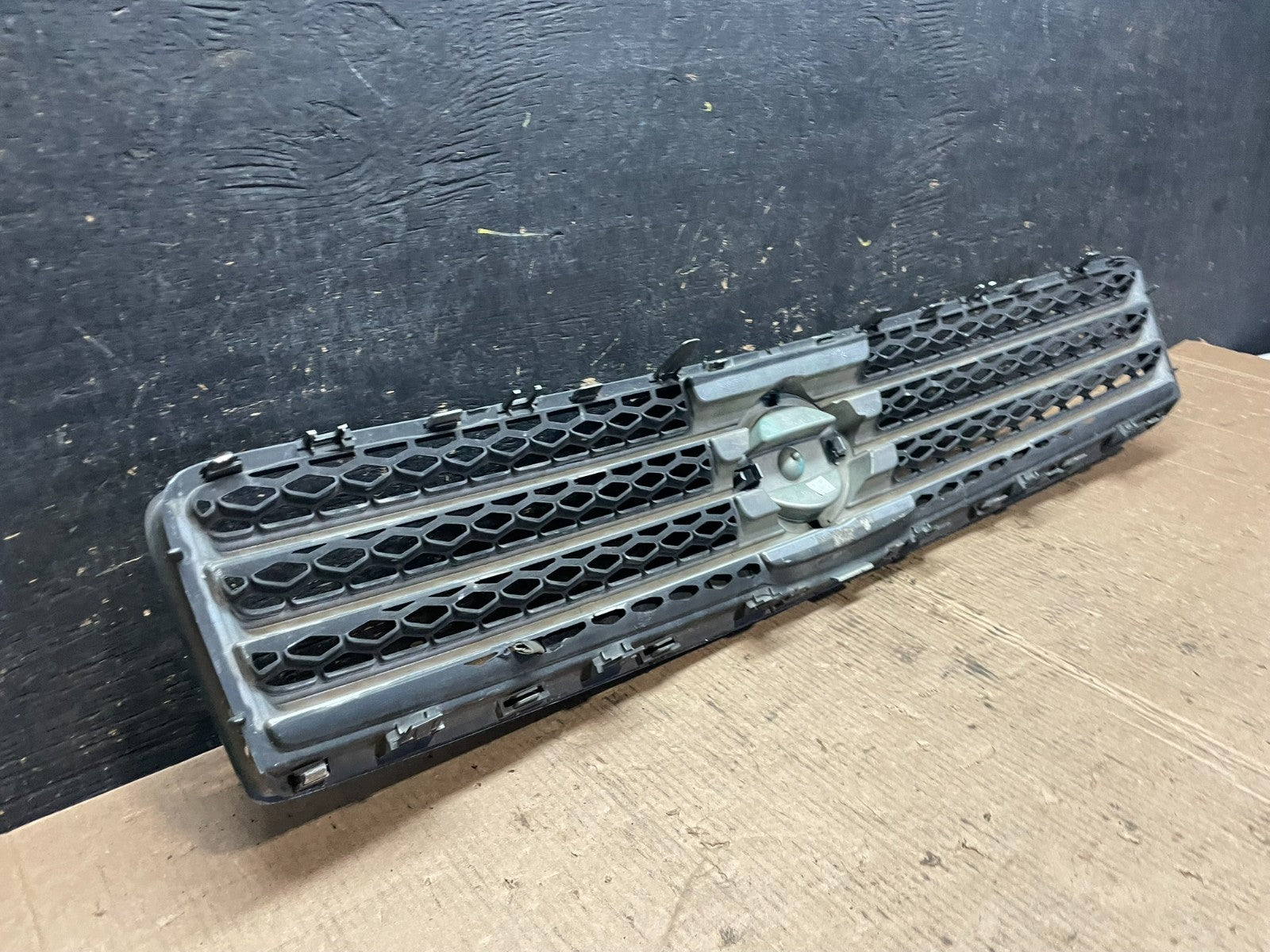 2009 to 2011 Nissan Maxima Front Upper Grill Grille Oem Z8110 DG8