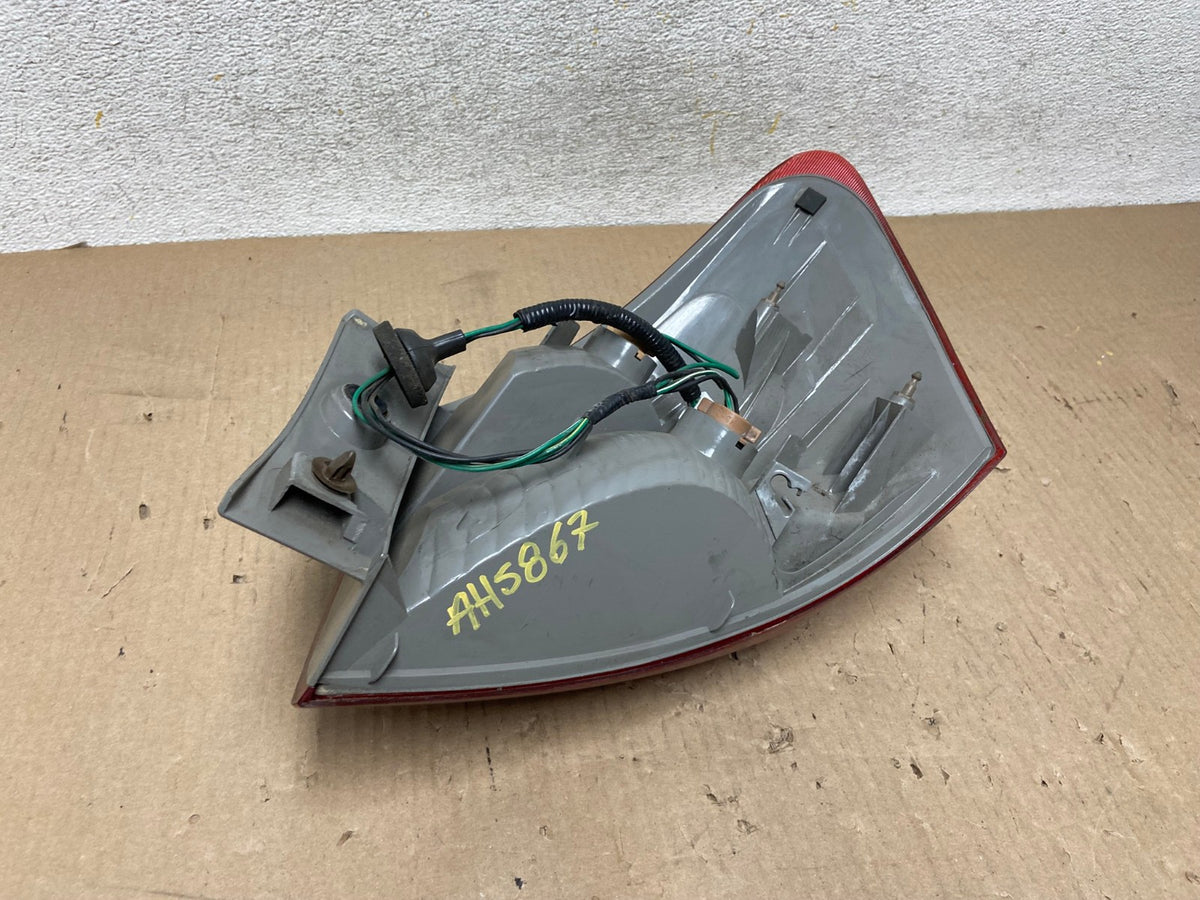 2008 to 2015 Nissan Rogue Left Driver LH Side Tail Light AH5867 LK5