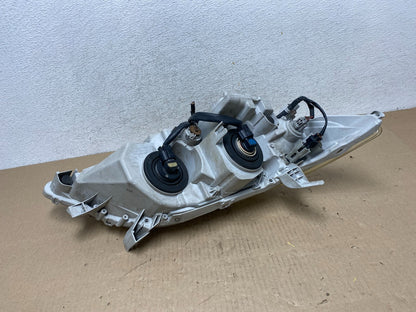 2010 - 2011 Toyota Camry Left Driver LH Halogen Headlight AG5921 DW5