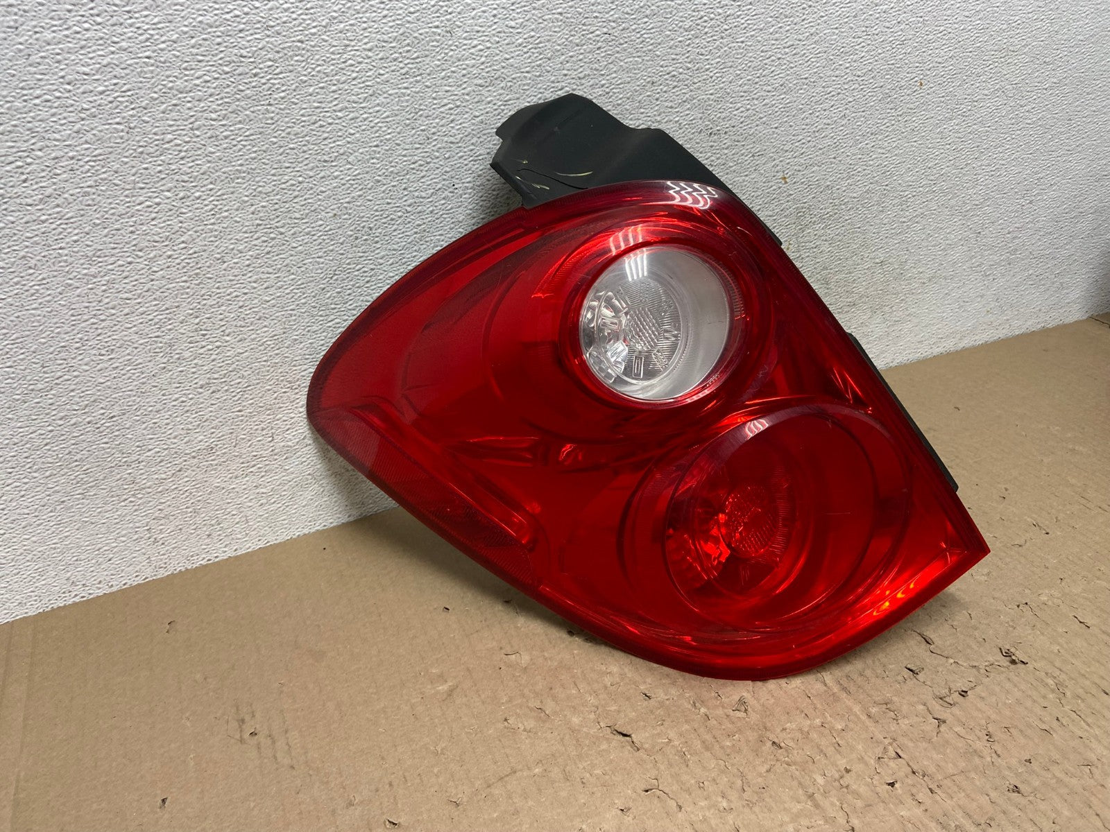2010 to 2015 Chevrolet Equinox Left Driver Lh Side Tail Light AE9844 LK2