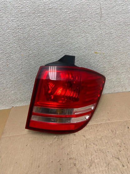 2009 - 2011 Dodge Journey Right Passenger Side Tail Light Oem Z4040 DW0
