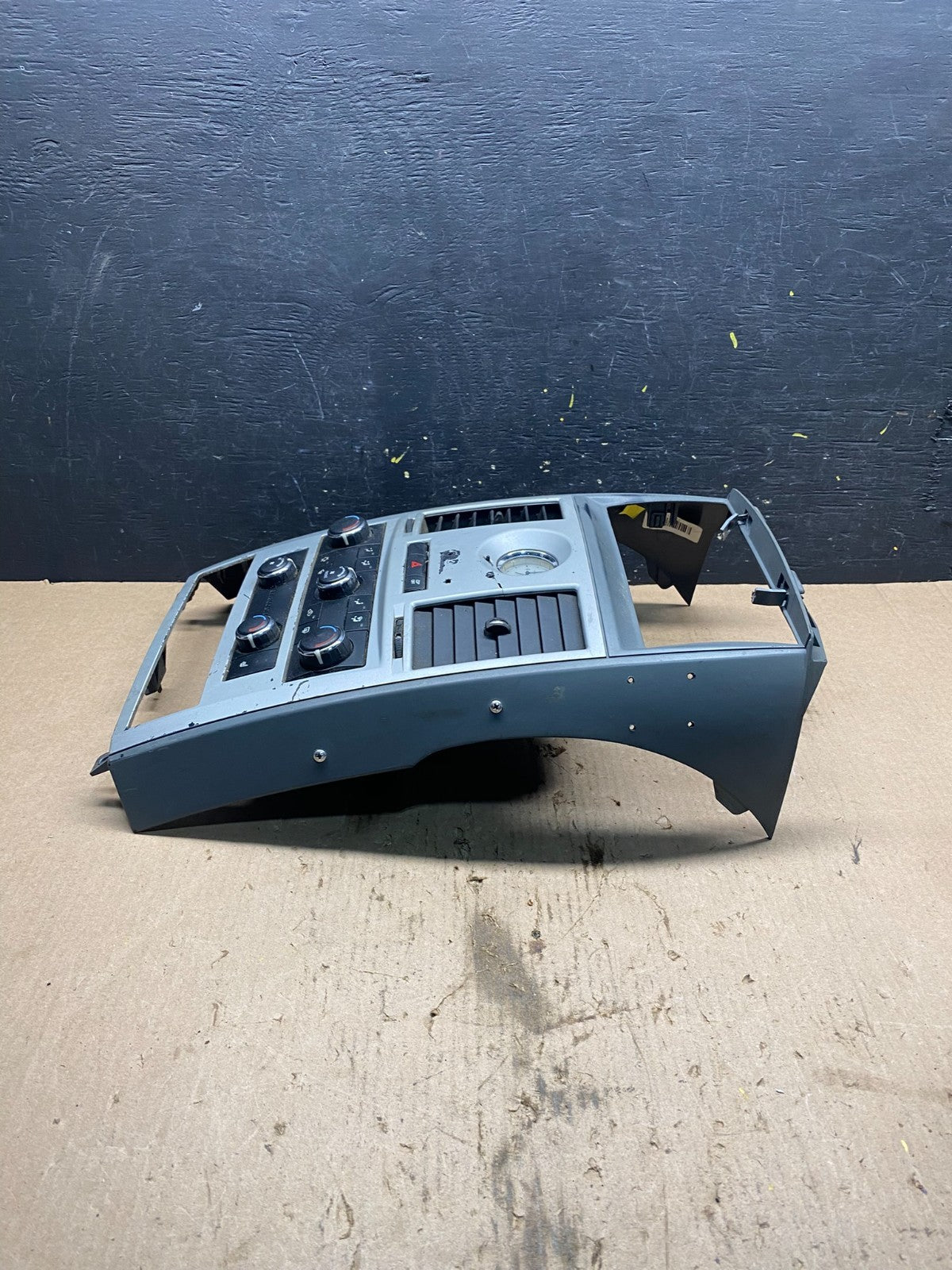 2008-2010 Dodge Grand Caravan Radio Bezel Climate Control Heat Heater Q9183 DG2