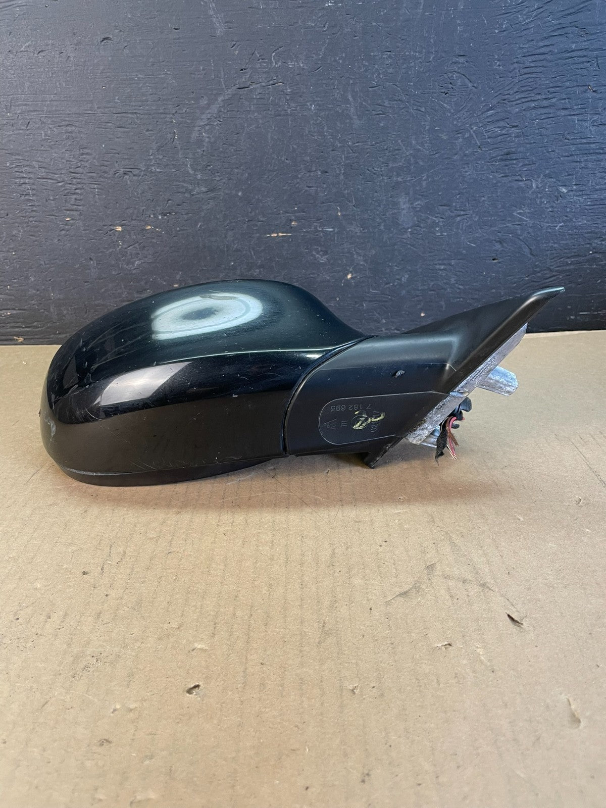 2009 to 2011 BMW 328i 335i Right Passenger Side View Door Mirror AD5555 DW2