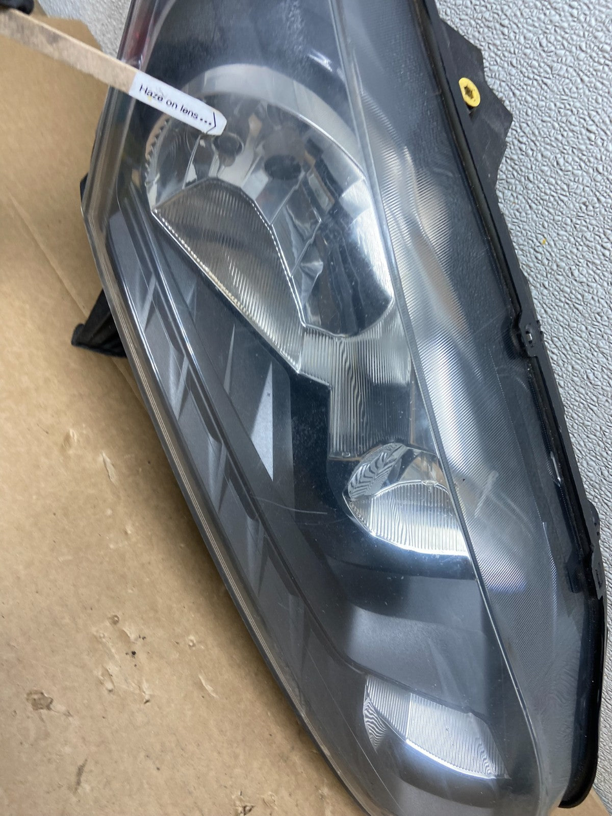 2014 to 2018 Ford Transit Connect Right Passenger Side Headlight AB3500 DW5