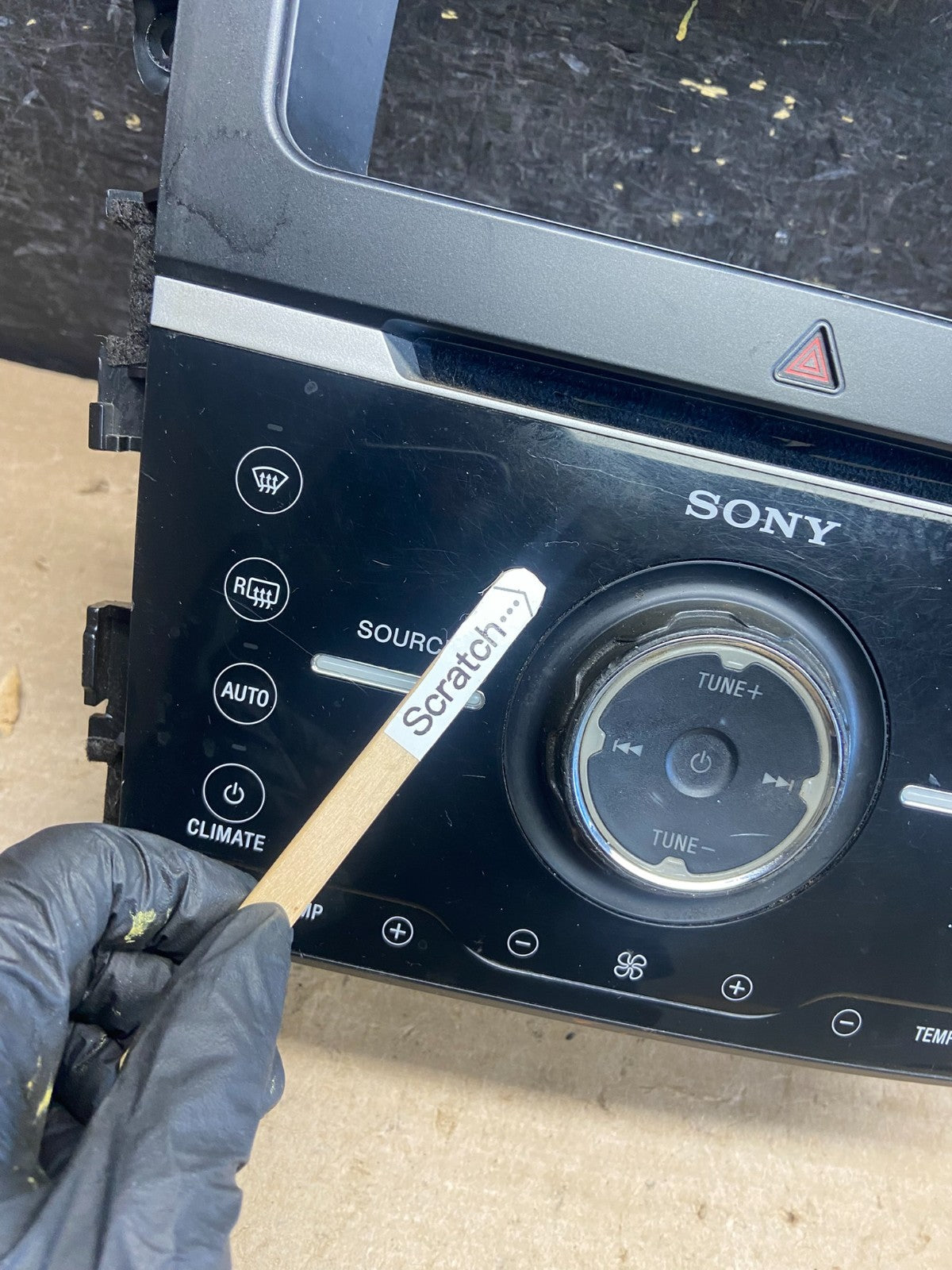 2011 to 2014 Ford Explorer Radio Climate Control Trim Bezel Panel AH5352 DG3