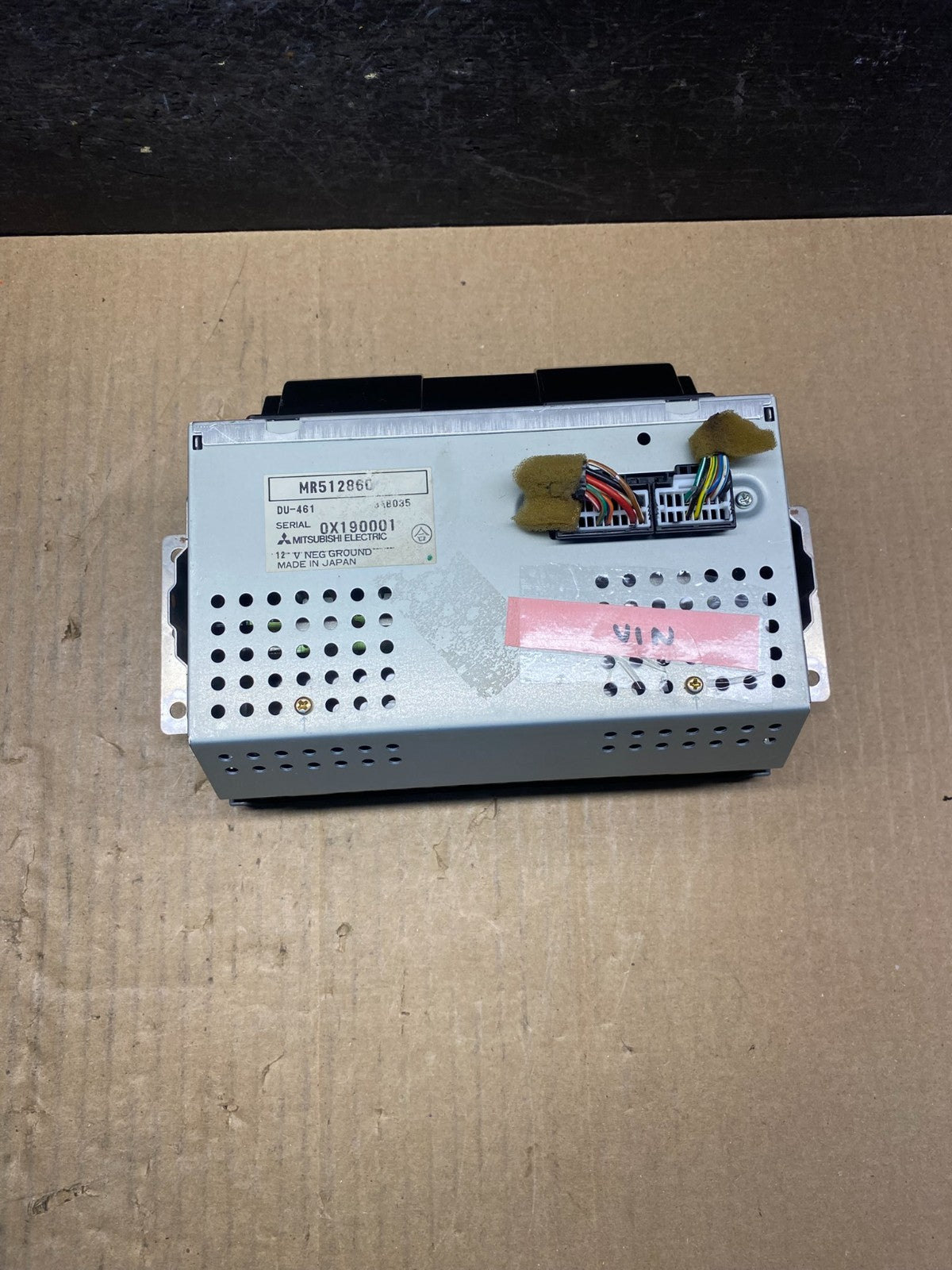 2001-2006 Mitsubishi Montero Information Dash Display Screen MR512860 AG4001 DG3