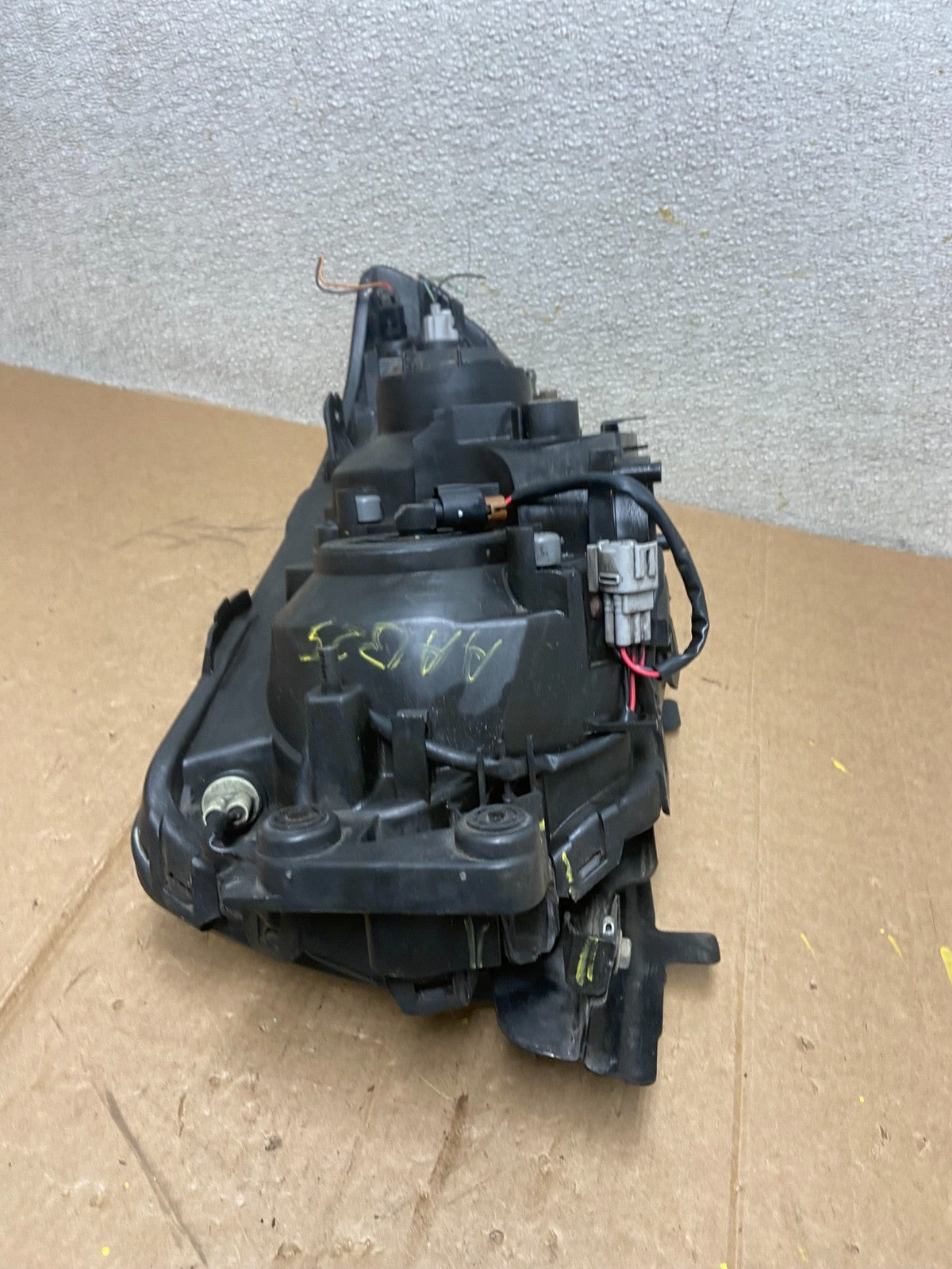 2006-2008 Subaru Forester Right Passenger Rh Headlight Halogen AA1325 DW7