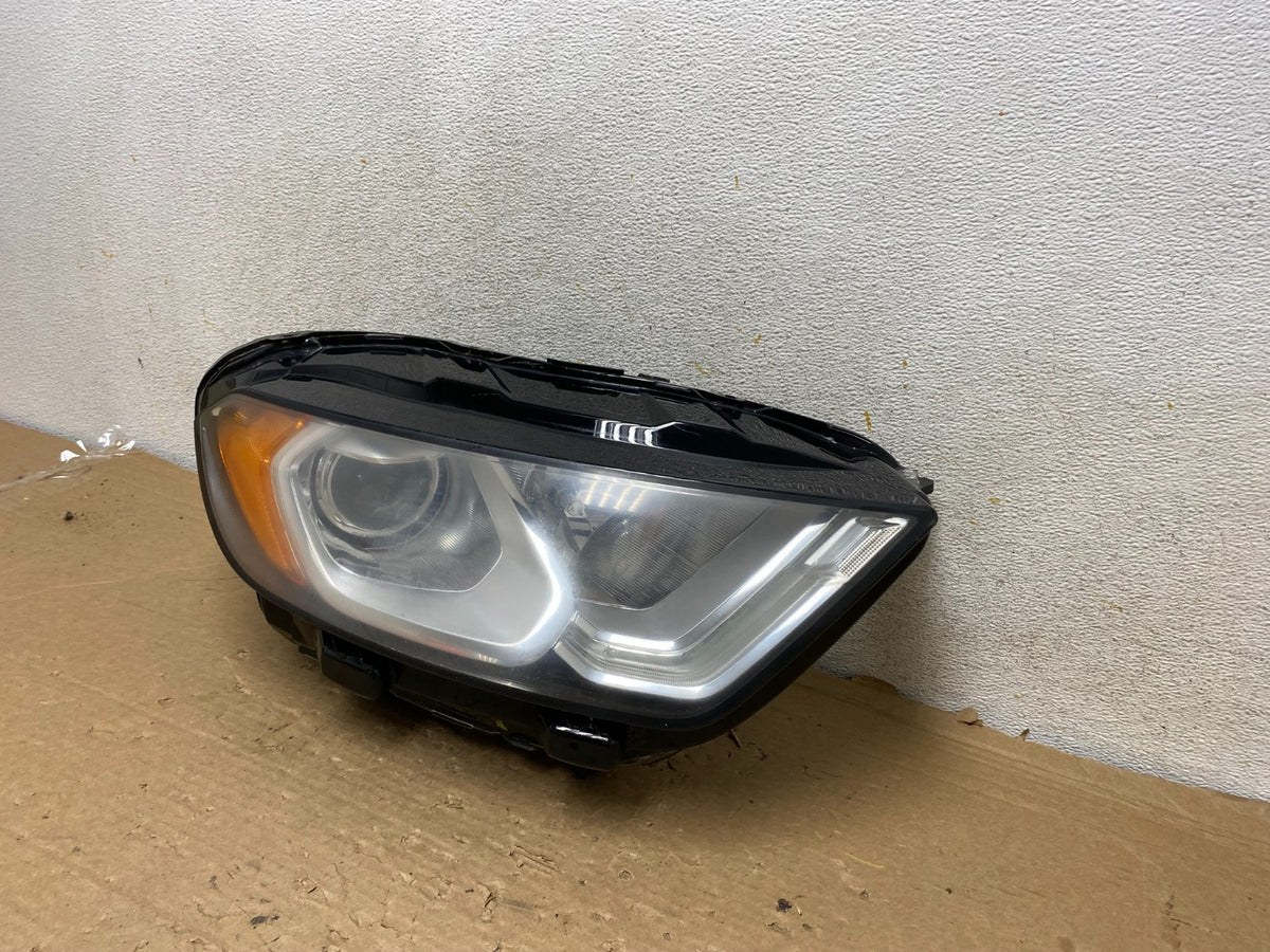 2018 - 2021 Ford Ecosport Right Passenger RH Halogen Headlight AH8995 DW2