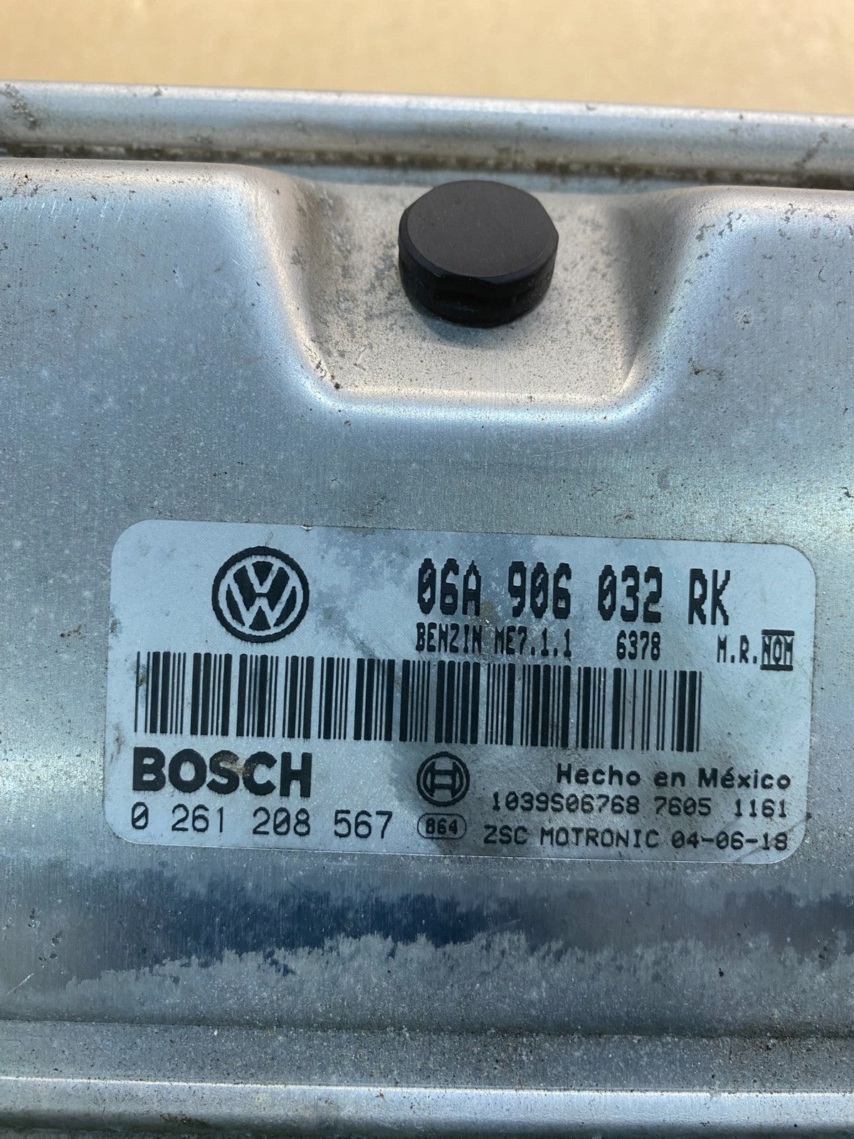 2004 - 2005  Volkswagen Jetta 2.0L Engine Computer Ecu Pcm Ecm Pcu Oem AC0574 DG2