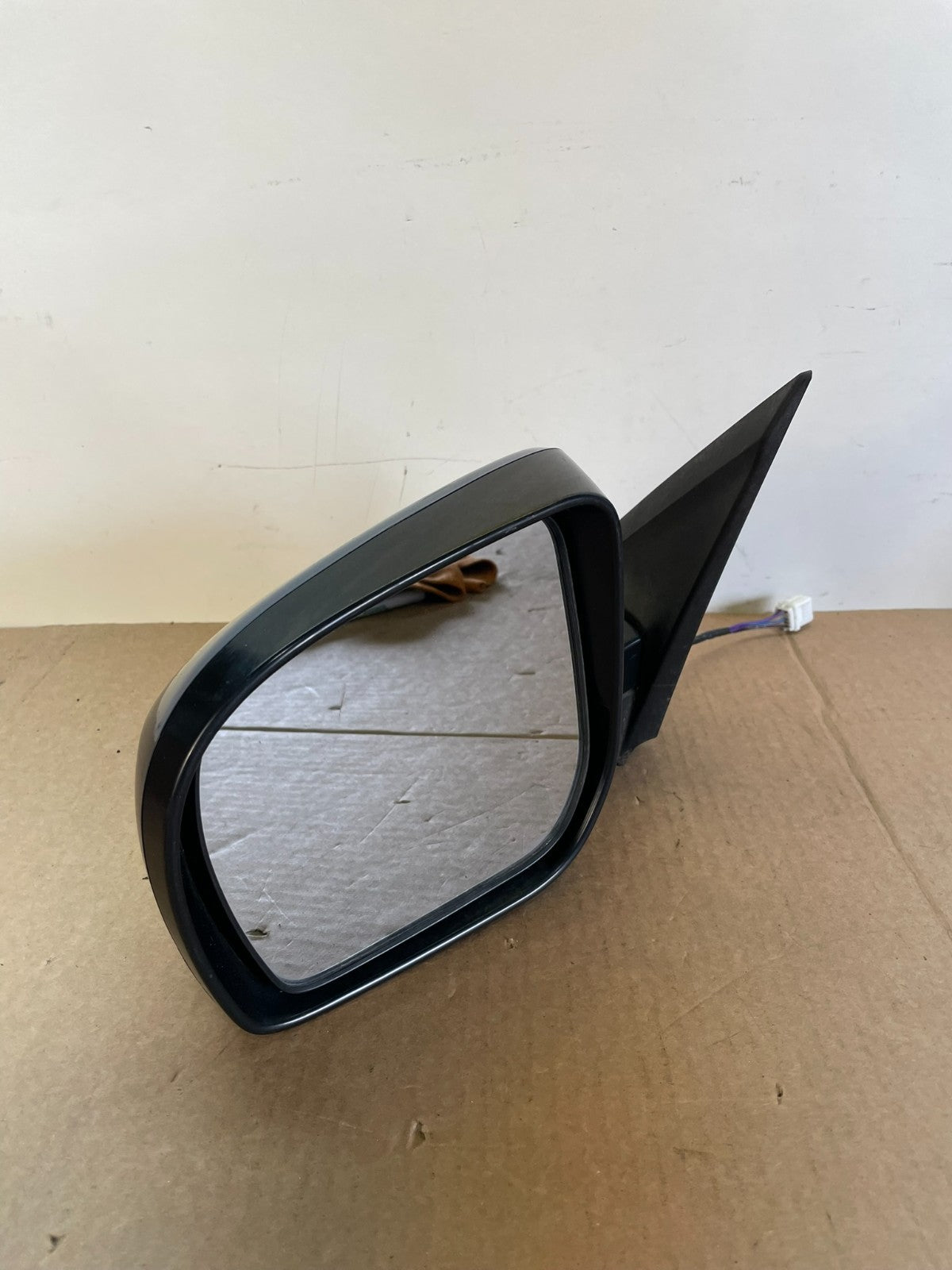 2009 to 2010 Subaru Forester Left Driver Side View Power Door Mirror ah6135 DG2
