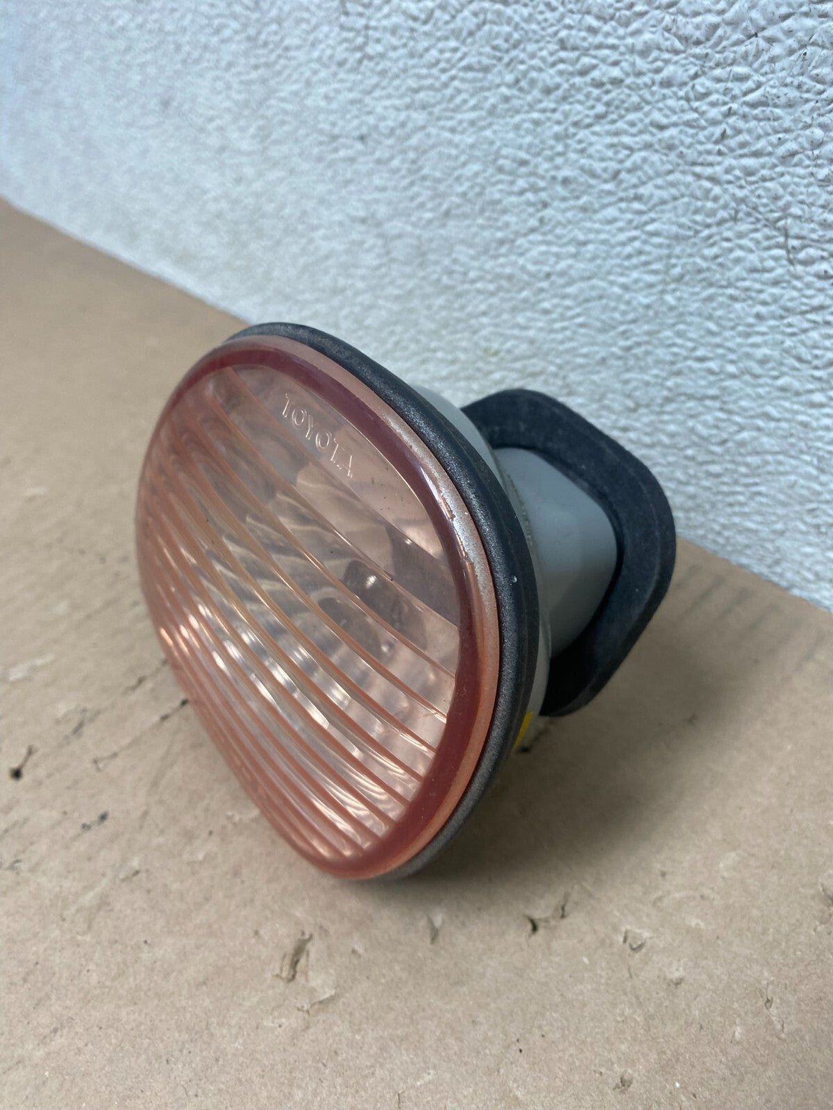 1998-1999 Lexus GS300 Left Driver LH SIde Inner Tail Light OEM E93011
