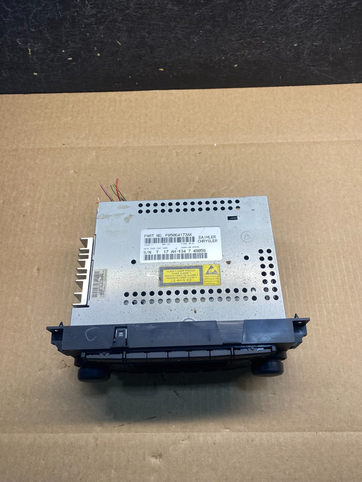 2007-2012 Chrysler Dodge Jeep Ram Radio CD MP3 AUX Receiver ag9505 DG3