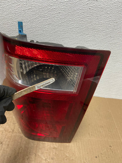 2007 2008 2009 2010 Jeep Grand Cherokee Right Passenger Tail Light Oem AC0167 LK3