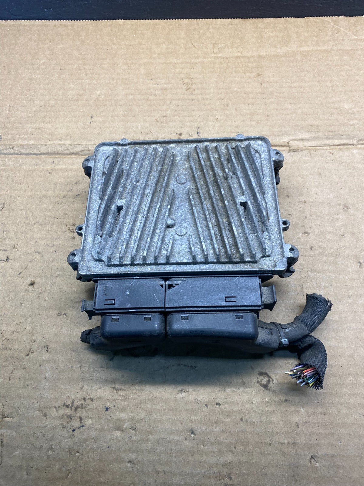 2005-2008 Mercedes C280 C350 CLK350 ECU ECM Engine Computer Module AD3508 DG1