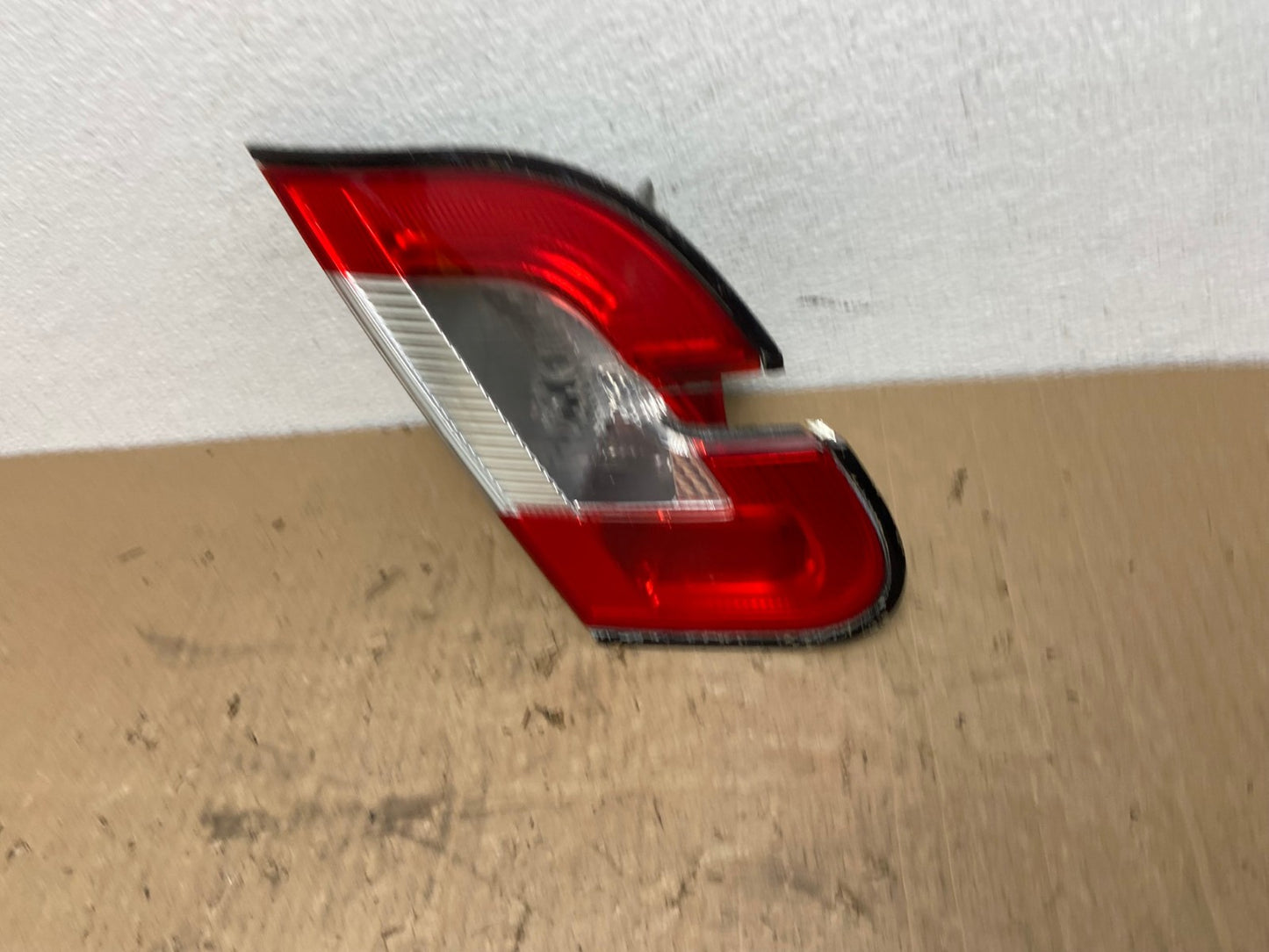2010 2011 2012 Ford Taurus Left Driver Lh Side Tail Light Inner OEM AC0341 LK1