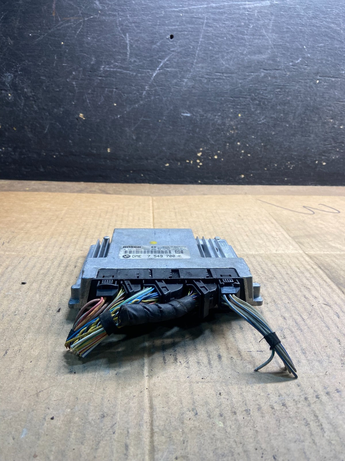 2006 to 2007 Bmw 550i 750i Engine Computer ECU Control Module ECM Y3892 DG0