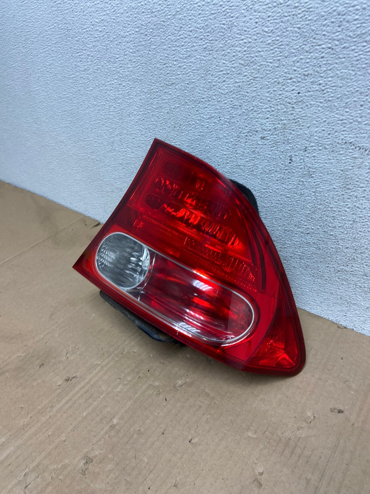 2006 2007 2008 Honda Civic Right Passenger Rh Side Tail Light AE9118 LK1