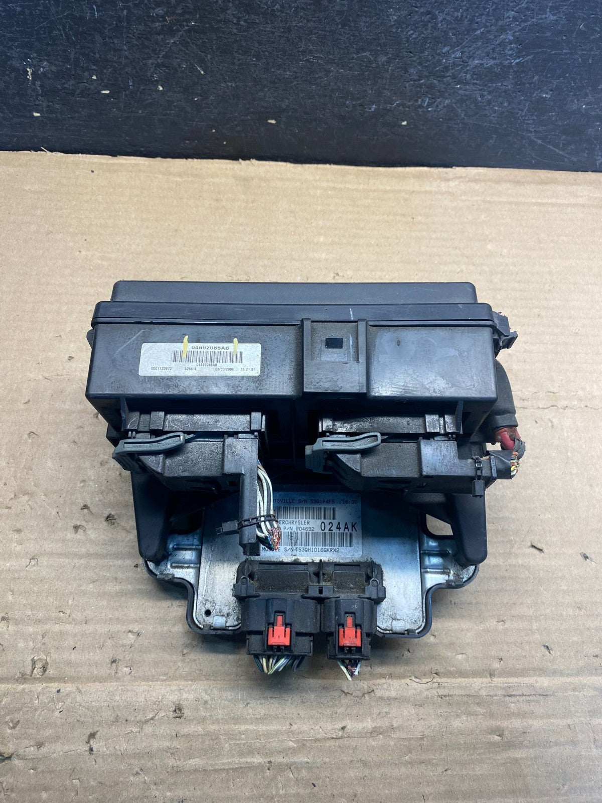 2005 2006 Jeep Grand Cherokee Fuse Box Multi-Function Relay Module AF4059 DW0