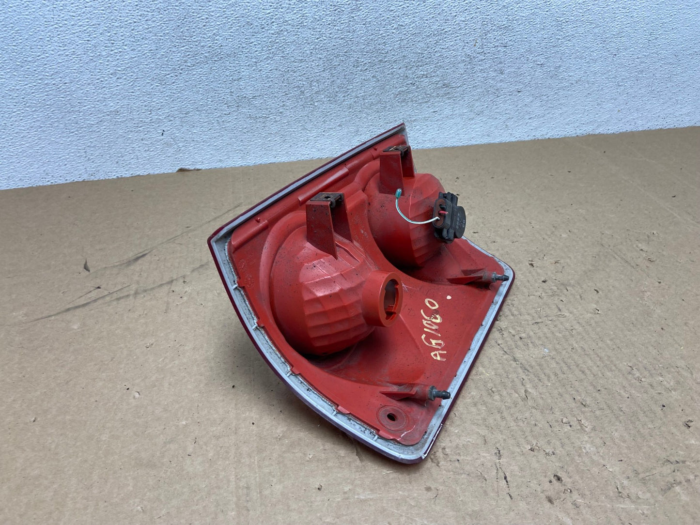 2005-2011 Dodge Dakota Lh Left Driver Side Tail Light AG1060 LK4