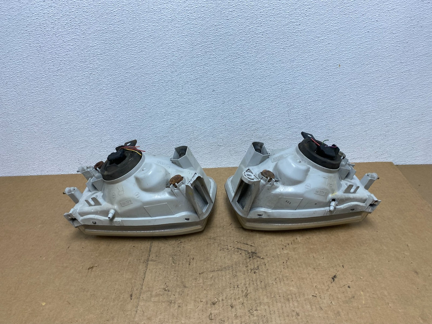 1999-2004 Nissan Pathfinder Left+Right Side Set Halogen Headlights AC3403 DW9