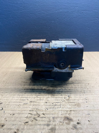 2003 to 2006 Chevrolet Tahoe ABS Pump Anti Lock Module AB7146 DG3