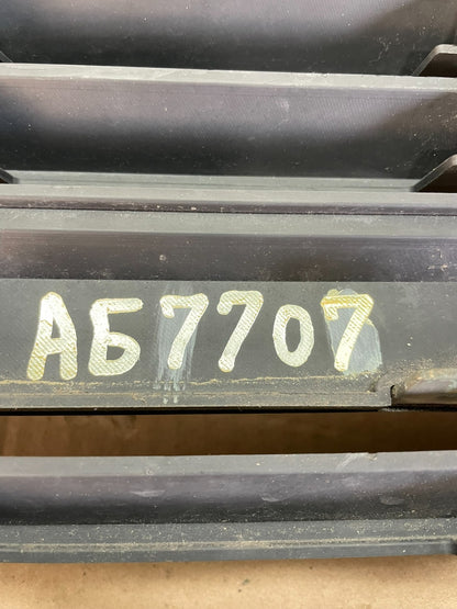 2004 to 2006 Dodge Durango Front Upper Chrome Grill Grille ag7707 DG5