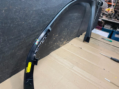 2020 to 2023 BMW X6 G06 Left front door glass trim 7455699 W4686 PS6