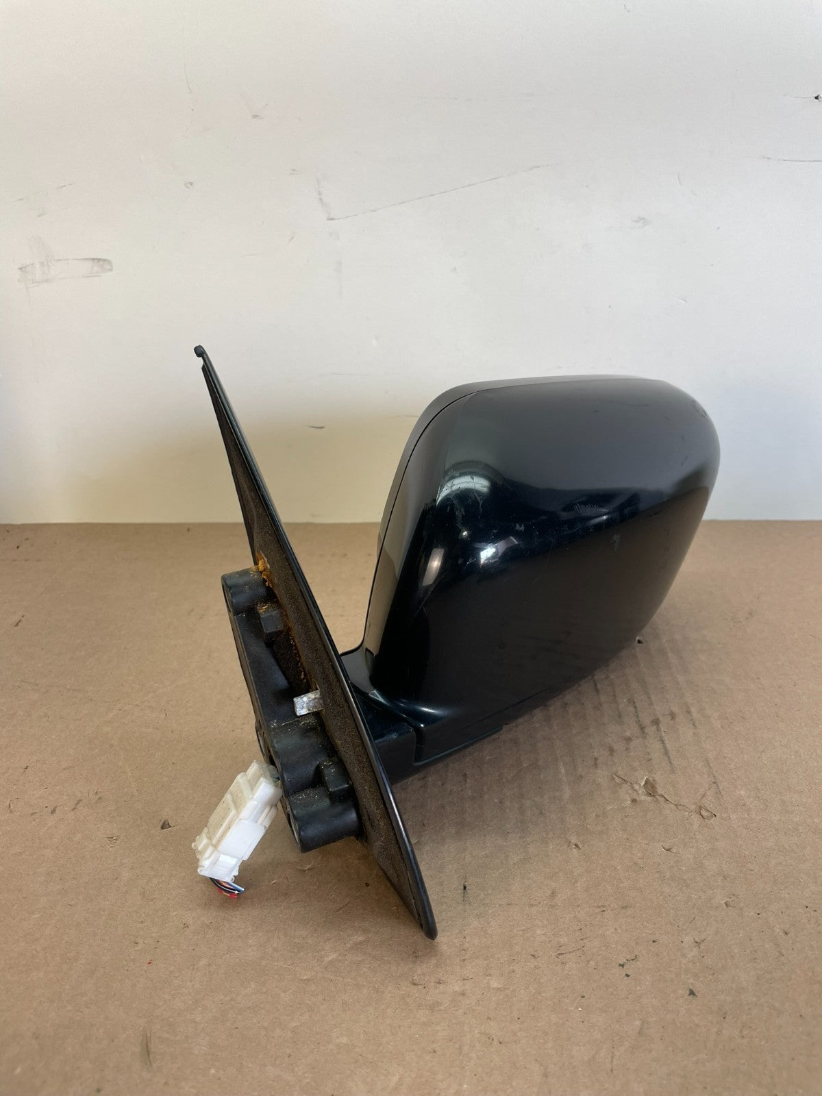 2003 - 2006 Mitsubishi Outlander Left Driver Door Power Mirror AG2551 MS1